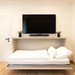 Frant Living -