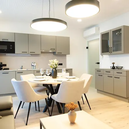 公寓 Frant Living -