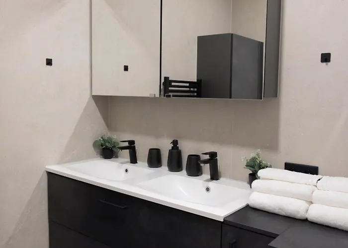 Frant Living - شقة