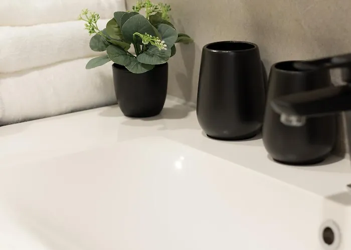 Frant Living - شقة